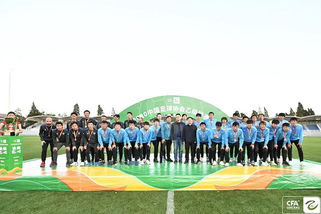 电讯报：与社会正义斗士索斯盖特不同，图赫尔拒绝将英格兰政治化